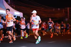 BIB: 041, 23479, 24249
                            <button type="button" onclick="openModal(22840997)" class="btn btn-primary btn-sm float-right btn-popup" data-toggle="modal" data-target=".modal-high-quality">
                        <i class="fas fa-shopping-cart"></i> Add to Cart
                    </button>
                                            <button type="button" onclick="isThisMe(22840997, true)" class="btn btn-success btn-sm float-right btn-popup btn-isme hidden" data-toggle="tooltip" data-placement="bottom" title="นี่คือรูปของคุณใช่ไหม คลิกที่นี่เพื่อเอาเข้าอัลบั้ม">
                        <i class="fas fa-plus"></i> Add to album
                    </button>
                    <button type="button" onclick="isThisMe(22840997, false)" class="btn btn-warning btn-sm float-right btn-popup btn-isnotme hidden">
                        <i class="fas fa-ban"></i> Remove from album
                    </button>